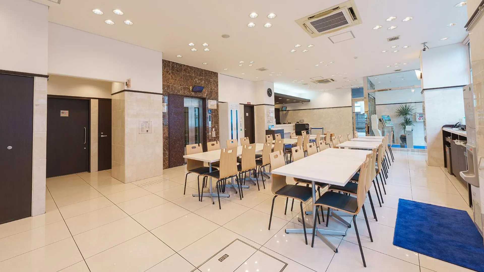 *** 酒店 东横inn-新大阪站东口 日本